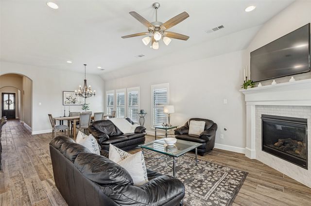 8212 San Bernard Trail, Mckinney, TX 75071