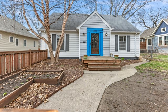 825 Delaware Avenue, Saint Paul, MN 55107