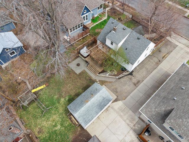 825 Delaware Avenue, Saint Paul, MN 55107