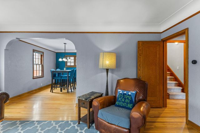 825 Delaware Avenue, Saint Paul, MN 55107