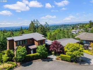8718 Nw TERRACEVIEW Ct, Portland, OR 97229