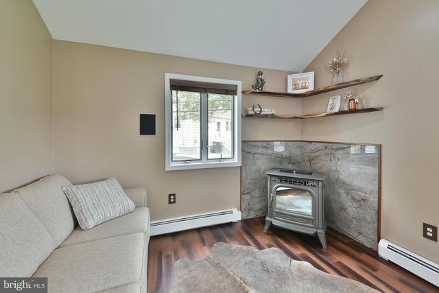 3875 LUKENS LN, Hatboro, PA 19040