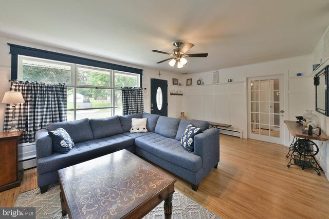 3875 LUKENS LN, Hatboro, PA 19040