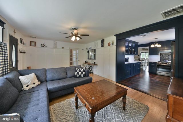 3875 LUKENS LN, Hatboro, PA 19040