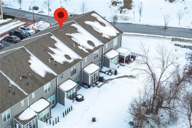 247 Limehouse Rd, Cranberry Twp, PA 16066