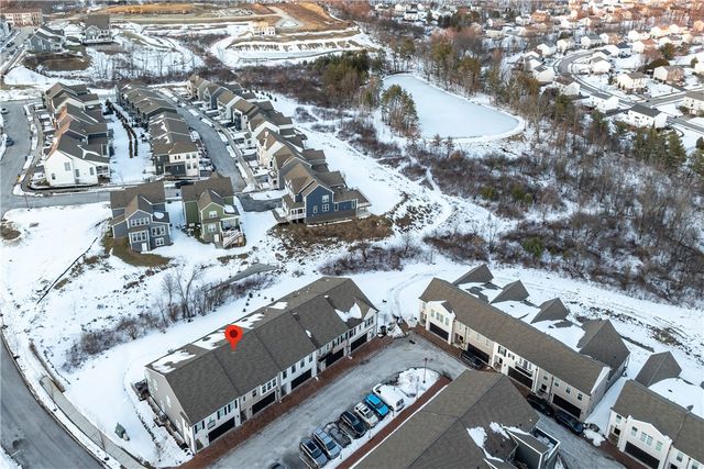 247 Limehouse Rd, Cranberry Twp, PA 16066