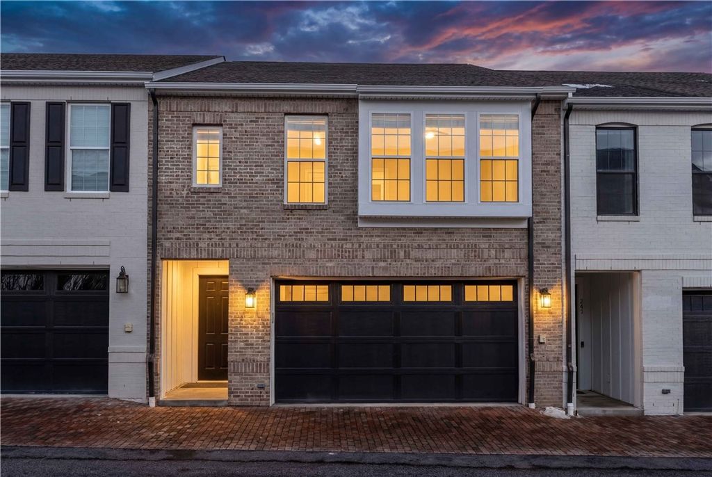 247 Limehouse Rd, Cranberry Twp, PA 16066