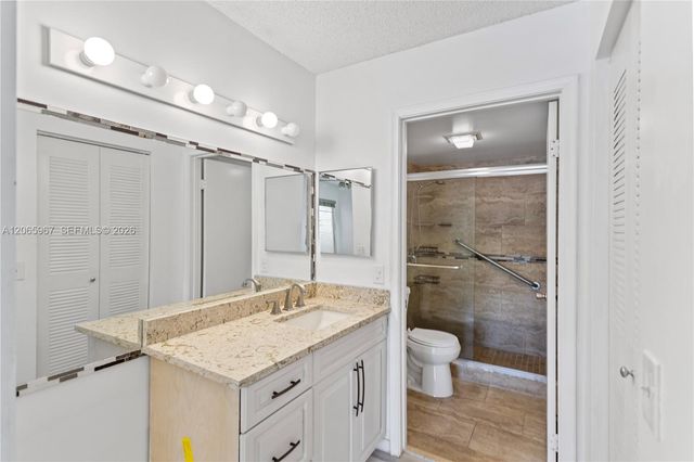1100 SW 128th Terrace 210U, Pembroke Pines, FL 33027