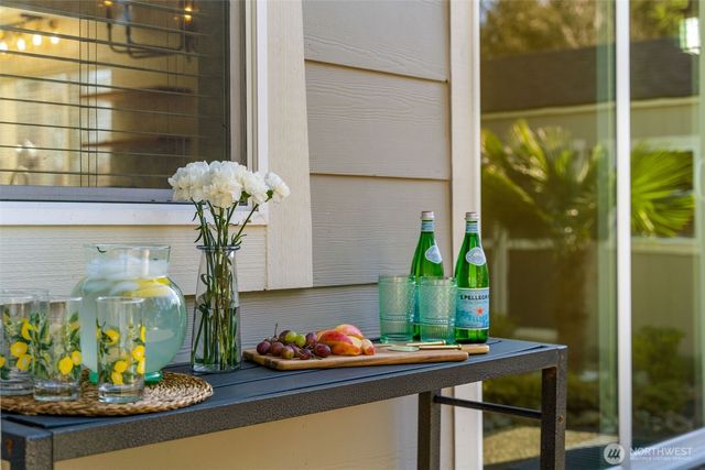 4244 90th Way SE, Olympia, WA 98501