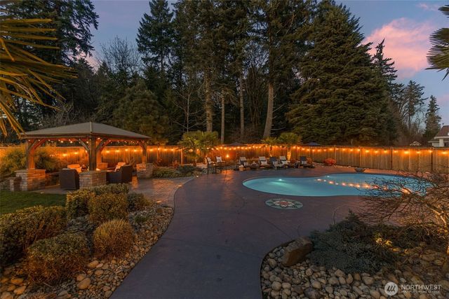 4244 90th Way SE, Olympia, WA 98501