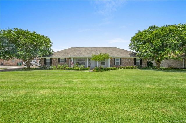 1818 Deepwoods Drive, Lake Charles, LA 70605