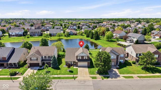 8716 N Springview Drive, Mccordsville, IN 46055