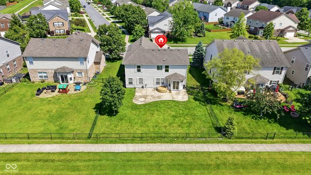 8716 N Springview Drive, Mccordsville, IN 46055