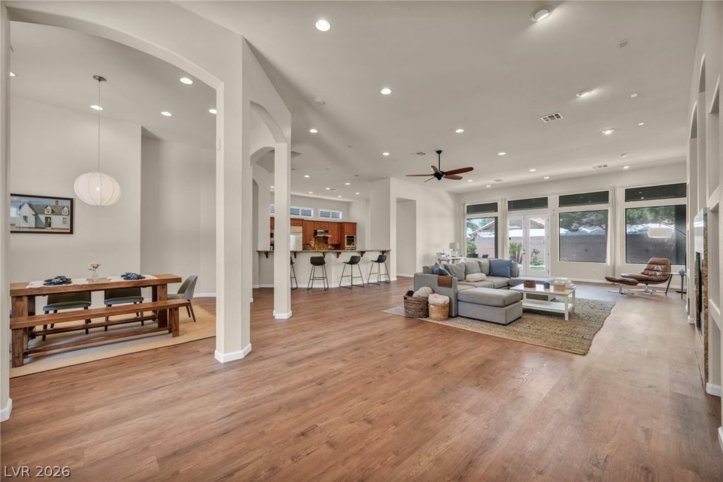 4528 Velvet Crest Lane, Las Vegas, NV 89139 — photo 2