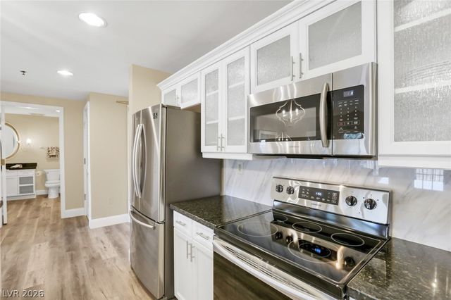 30 Strada Di Villaggio 147, Henderson, NV 89011