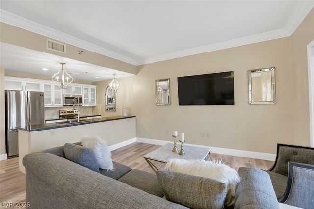 30 Strada Di Villaggio 147, Henderson, NV 89011