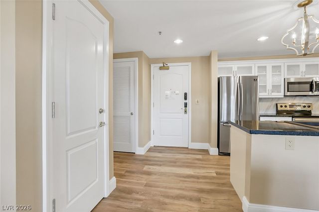 30 Strada Di Villaggio 147, Henderson, NV 89011