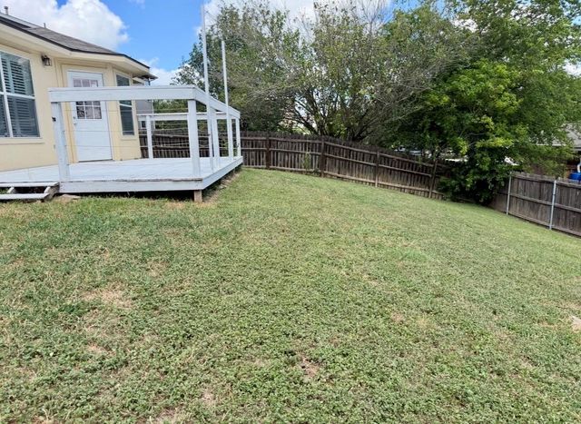 1148 Amberwood LOOP, Kyle, TX 78640