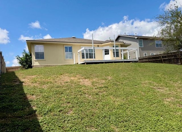 1148 Amberwood LOOP, Kyle, TX 78640