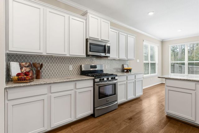 2119 Moss Creek Lane, Conroe, TX 77304