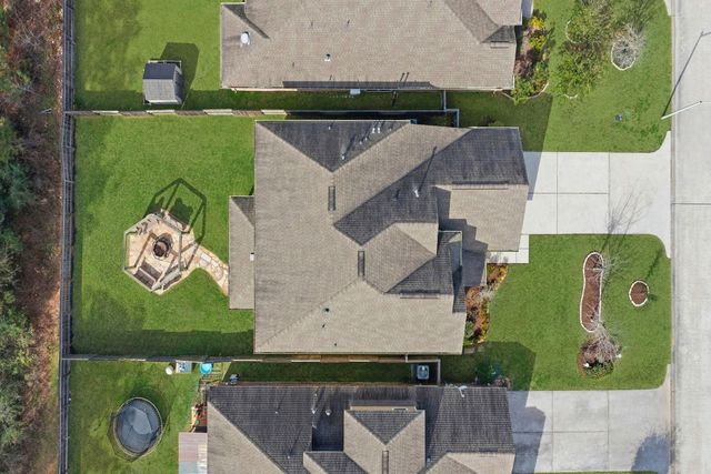 2119 Moss Creek Lane, Conroe, TX 77304