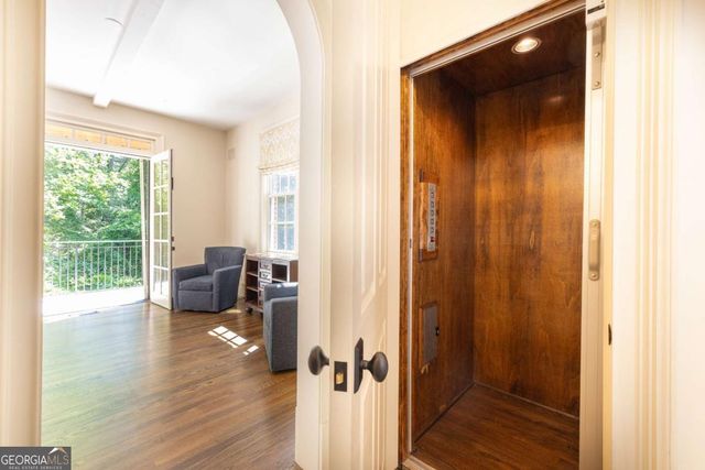 3322 Paces Ferry Avenue, Atlanta, GA 30339