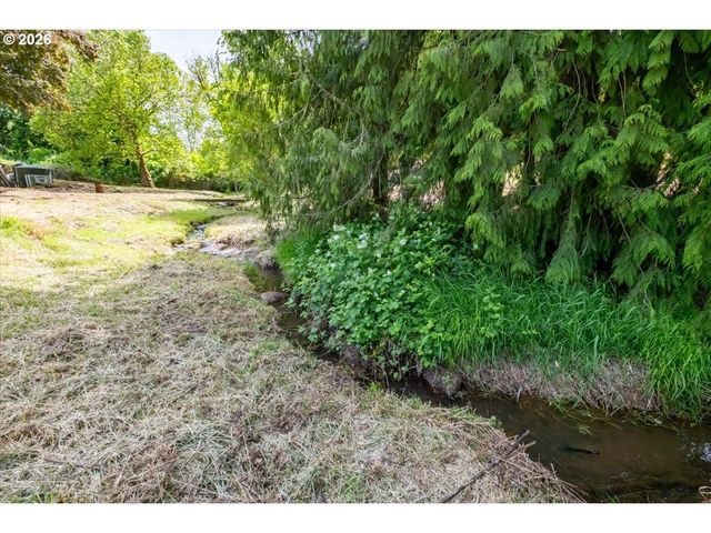 3835 EDISON Rd Ne, Silverton, OR 97381