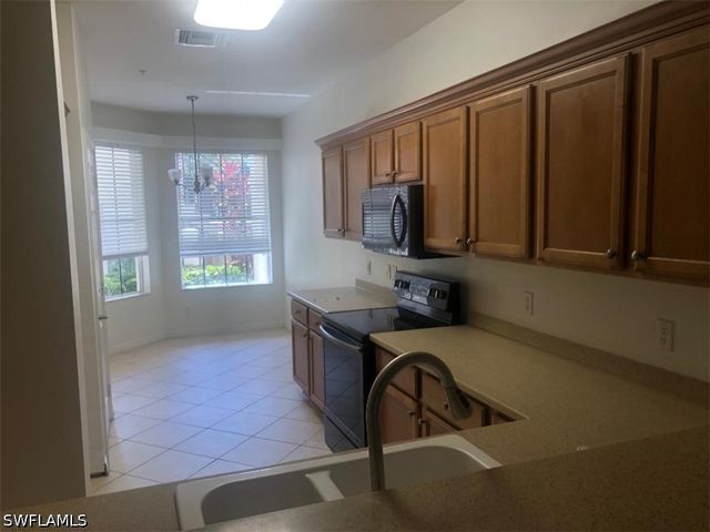 12015 Matera LN 104, Bonita Springs, FL 34135