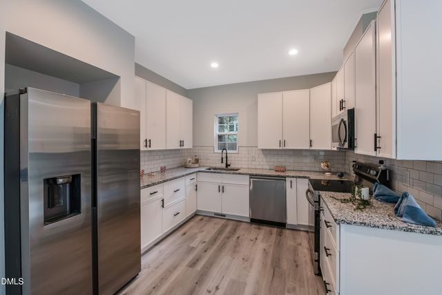 2513 Rochelle Street, Durham, NC 27703