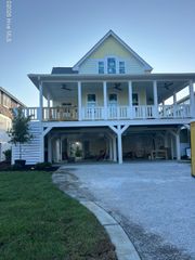 141 NE 10th Street, Oak Island, NC 28465