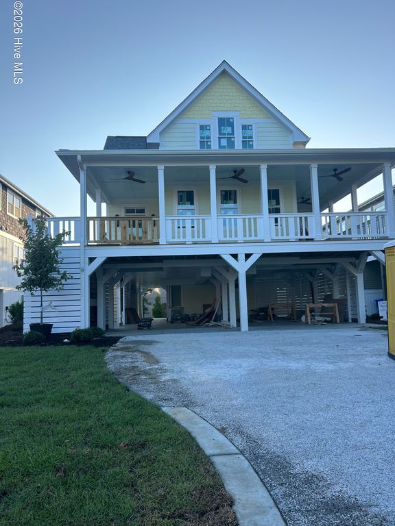 141 NE 10th Street, Oak Island, NC 28465