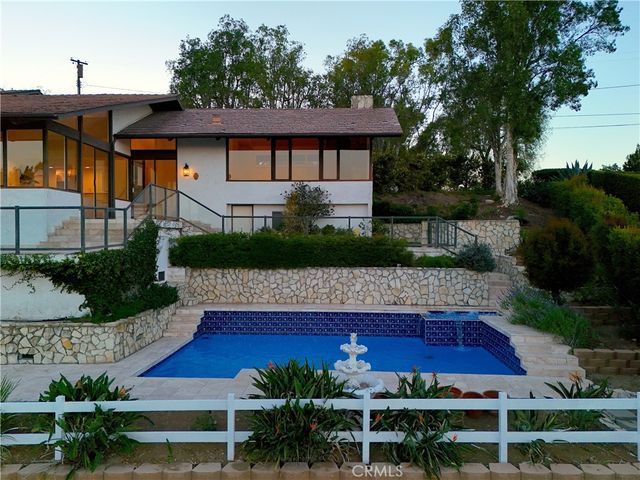 3 Buckboard, Rolling Hills, CA 90274