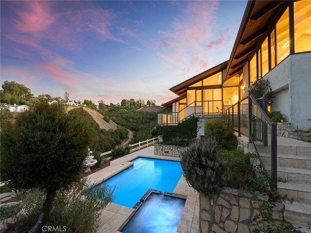 3 Buckboard, Rolling Hills, CA 90274