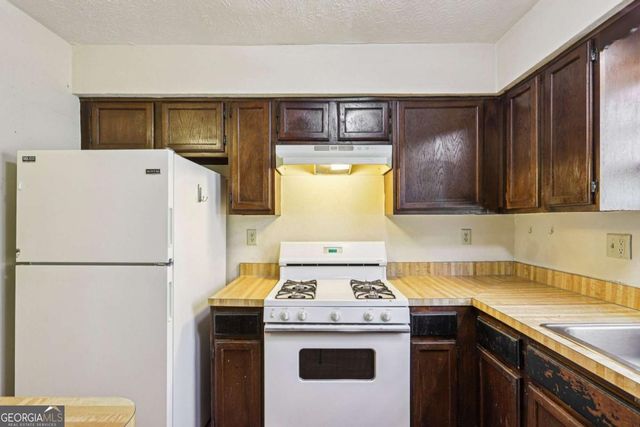 5332 Winslow Crossing, Lithonia, GA 30038