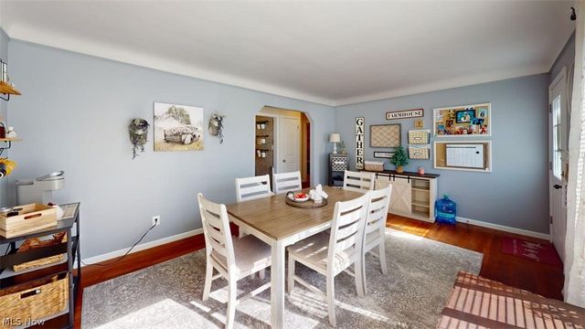 407 Maplewood Drive, Willowick, OH 44095