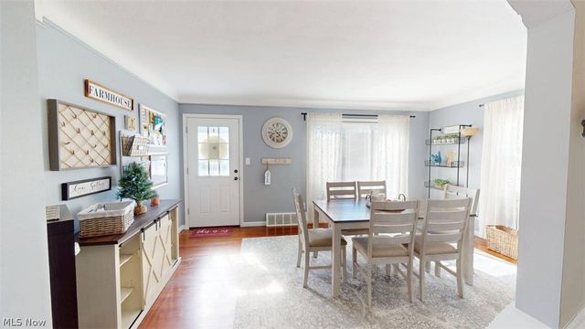 407 Maplewood Drive, Willowick, OH 44095
