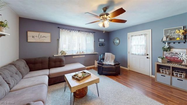 407 Maplewood Drive, Willowick, OH 44095
