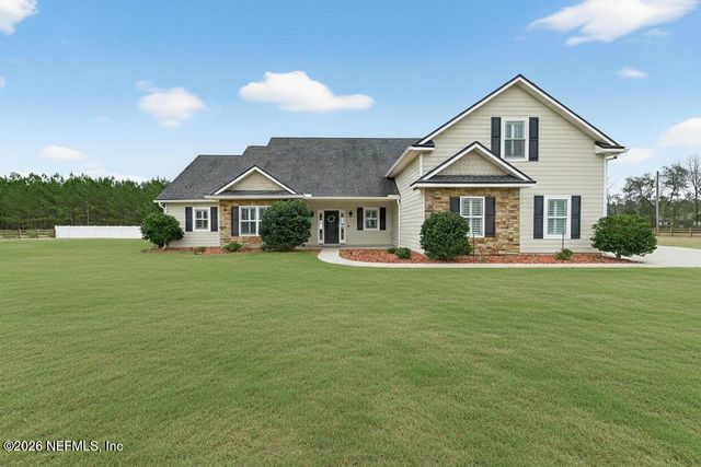 37575 KINGS FERRY Road, Hilliard, FL 32046