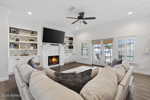 37575 KINGS FERRY Road, Hilliard, FL 32046