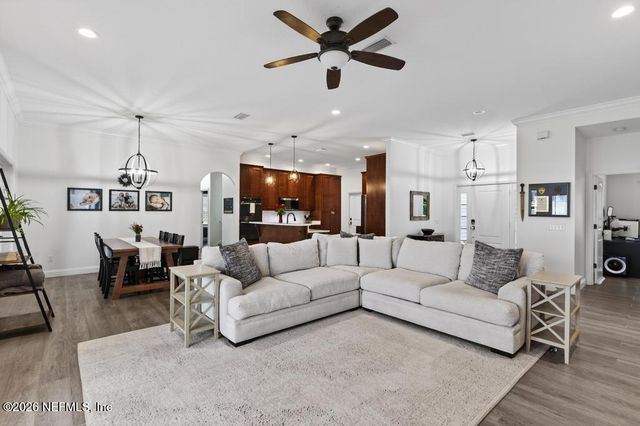 37575 KINGS FERRY Road, Hilliard, FL 32046