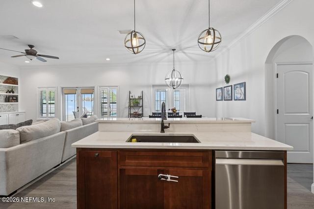 37575 KINGS FERRY Road, Hilliard, FL 32046