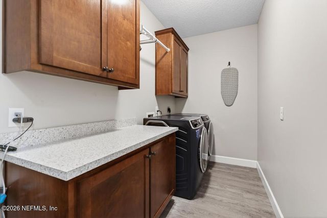 37575 KINGS FERRY Road, Hilliard, FL 32046