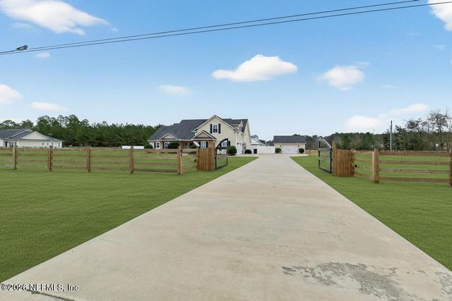 37575 KINGS FERRY Road, Hilliard, FL 32046