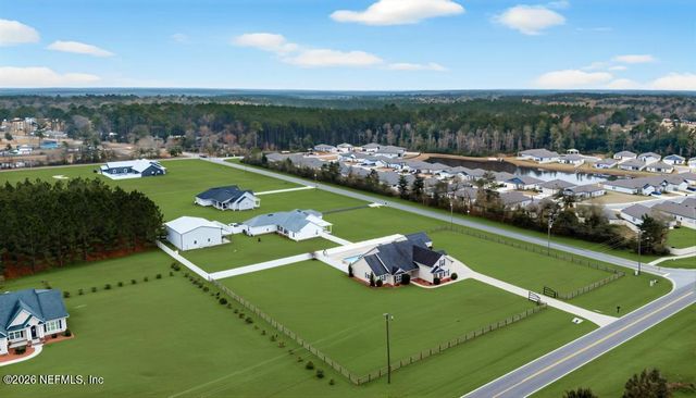 37575 KINGS FERRY Road, Hilliard, FL 32046