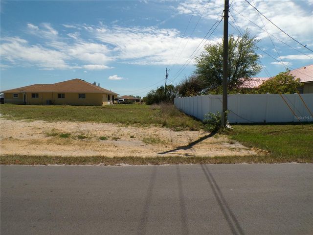 1910 NE 8TH PLACE, Cape Coral, FL 33909