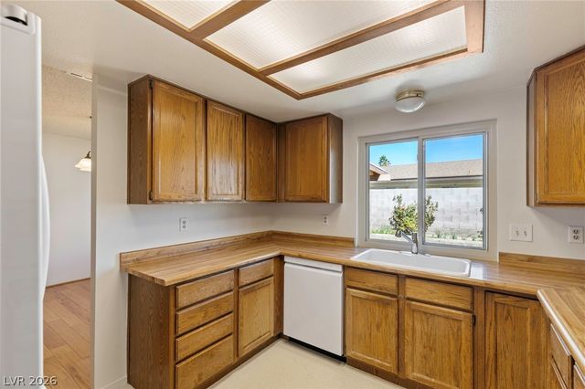 5540 Rabbit Springs Road, Las Vegas, NV 89110