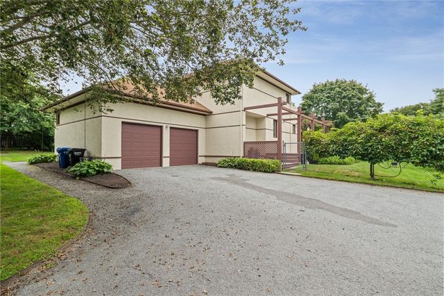 175 Ruggles Avenue, Newport, RI 02840