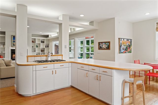 175 Ruggles Avenue, Newport, RI 02840