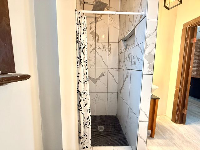 2141 S Marshall Boulevard 2R, Chicago, IL 60623