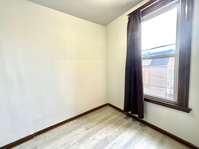 2141 S Marshall Boulevard 2R, Chicago, IL 60623